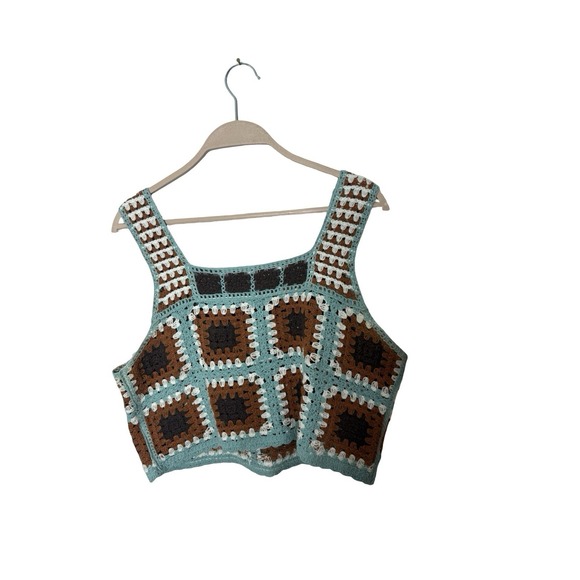 The Unbranded Brand Sweaters - Ultra Pink granny square crochet cropped sweater top size large womens
